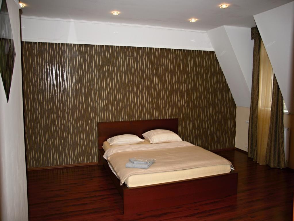Apartman Dr. Engla Karlovy Vary Room photo